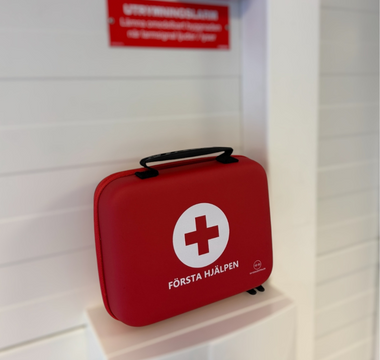Din guide till det bästa Första Hjälpen-kitet för hem och arbete